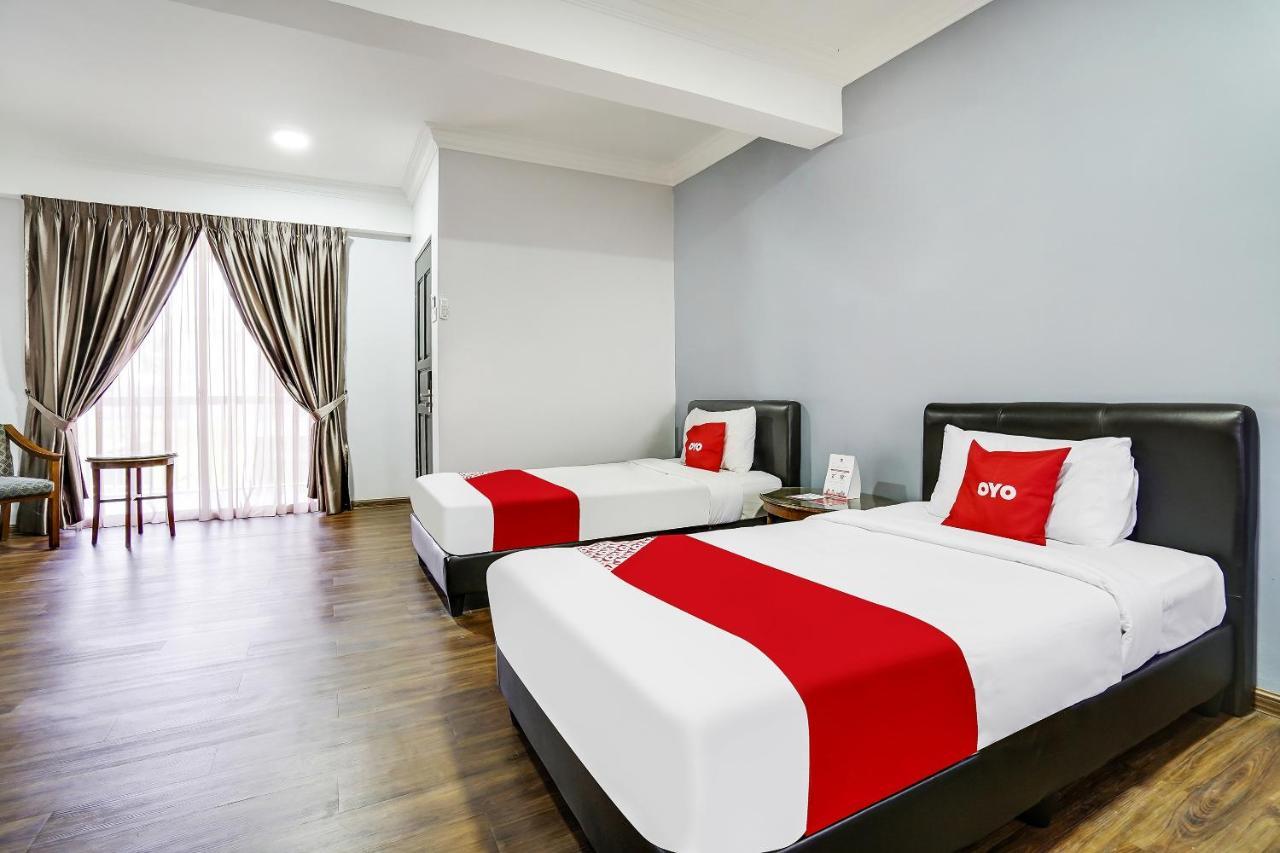 Capital O 90490 Zaques Hotel Sungai Petani Buitenkant foto