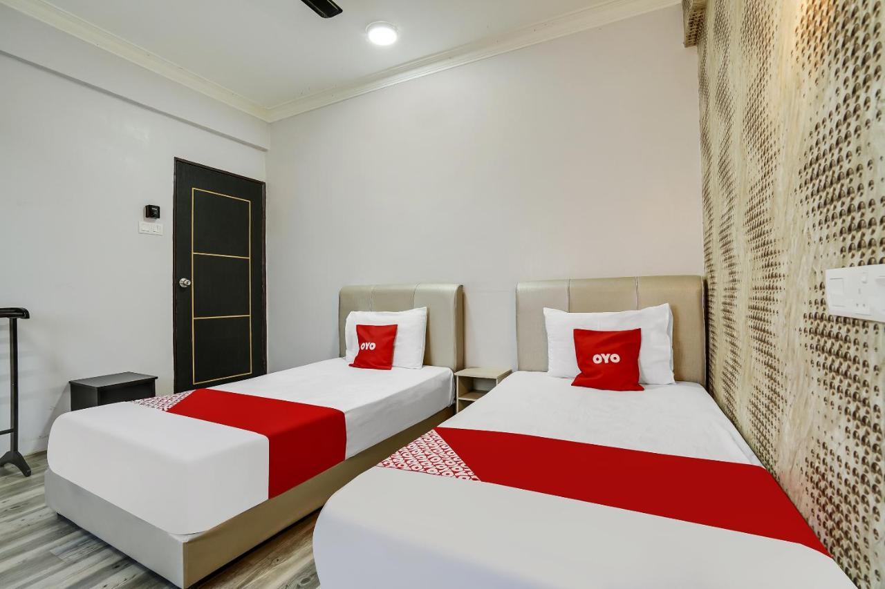 Capital O 90490 Zaques Hotel Sungai Petani Buitenkant foto
