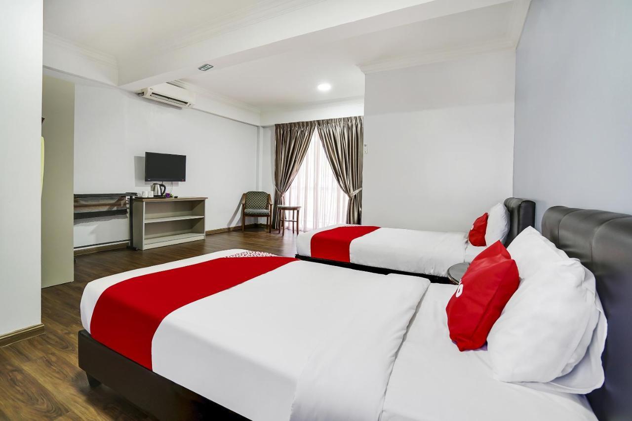Capital O 90490 Zaques Hotel Sungai Petani Buitenkant foto